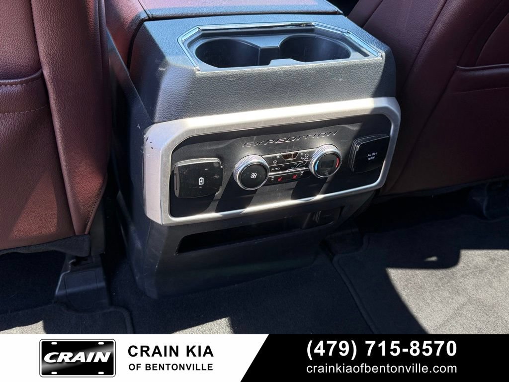 Used 2024 Ford Expedition Limited AWD/4WD image 24