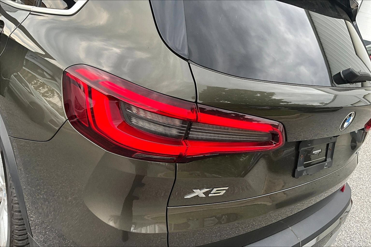 Used 2020 BMW X5 xDrive40i w/ Premium Package AWD/4WD image 26
