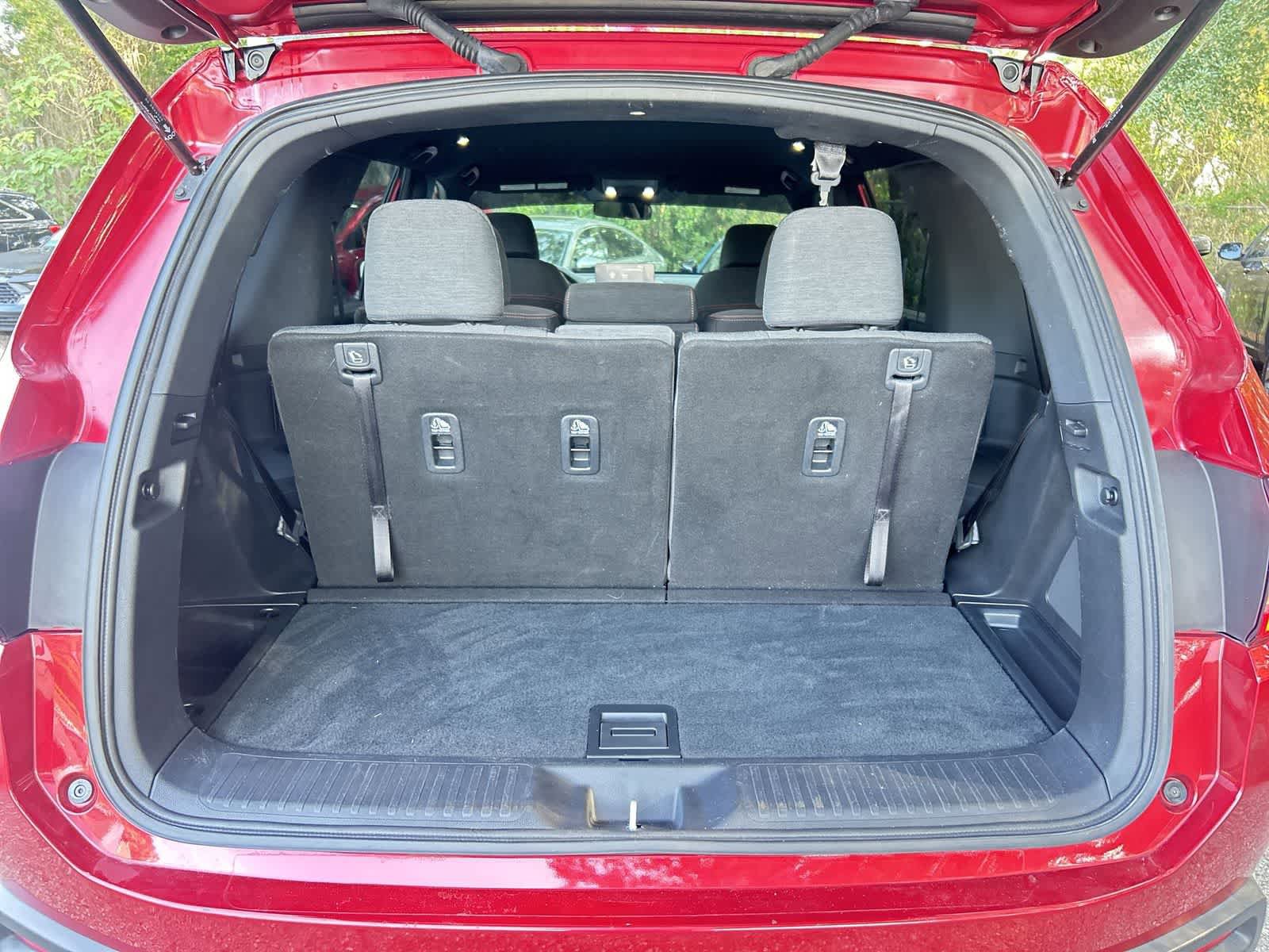 Used 2023 Honda Pilot Sport image 9