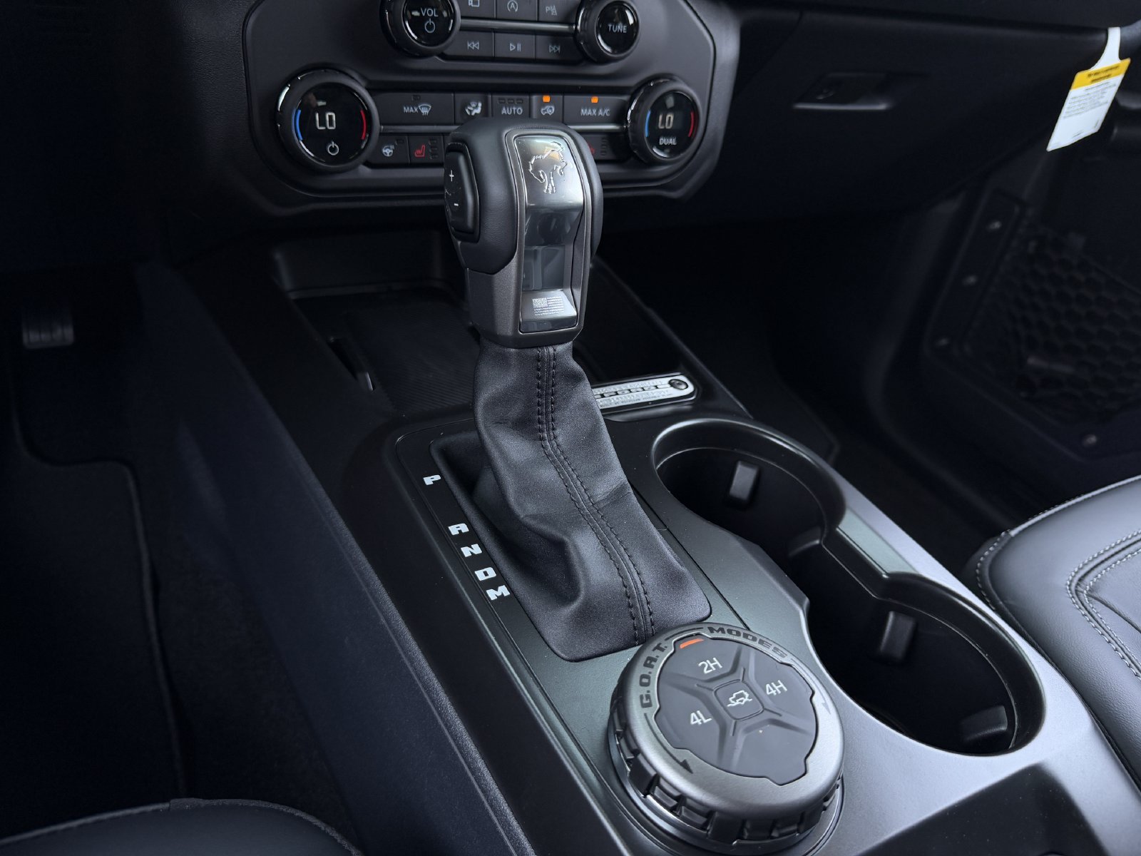 New 2026 Ford Bronco Outer Banks AWD/4WD image 16