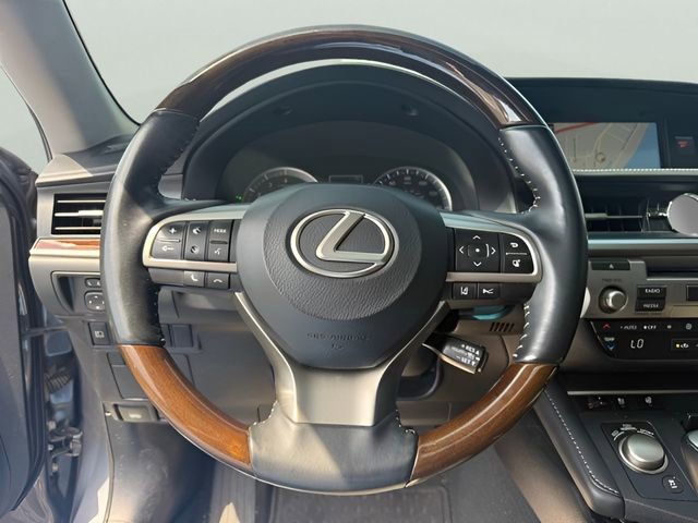 Used 2017 Lexus ES 350 w/ Navigation System Package FWD image 13