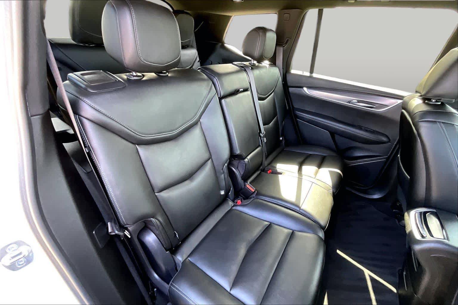 Used 2024 Cadillac XT6 Luxury FWD image 20