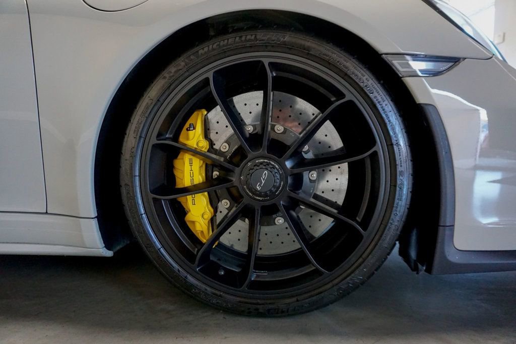 Used 2018 Porsche 911 GT3 image 43
