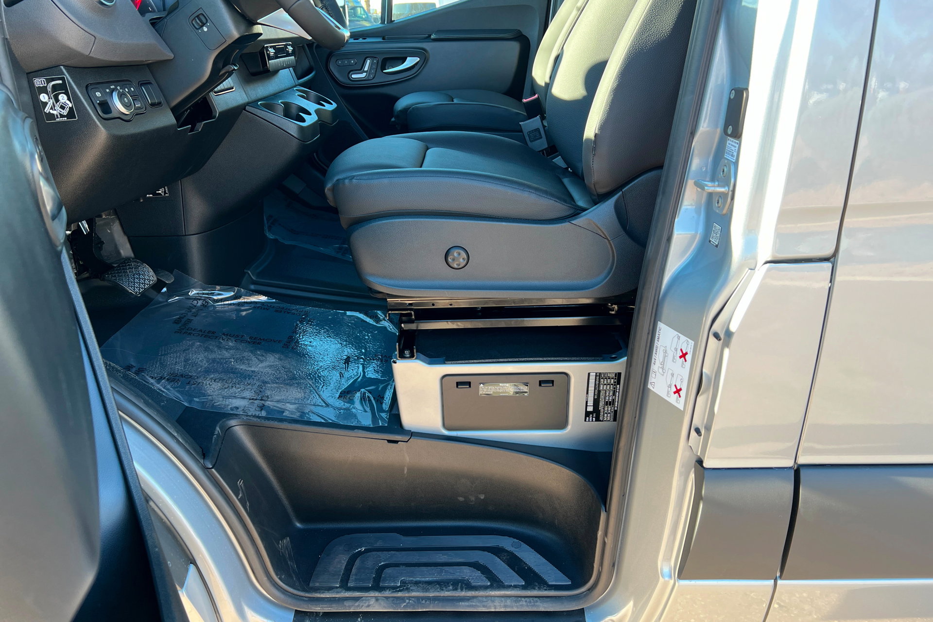 New 2026 Mercedes-Benz Sprinter 2500 image 17