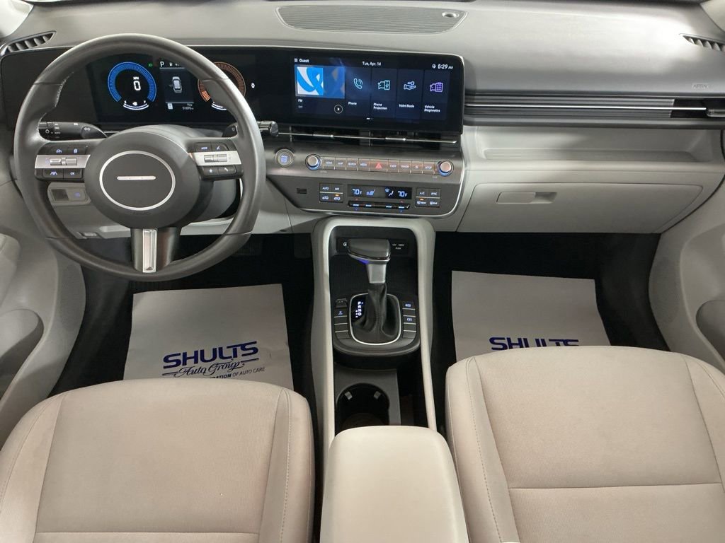 Used 2024 Hyundai Kona SEL image 33