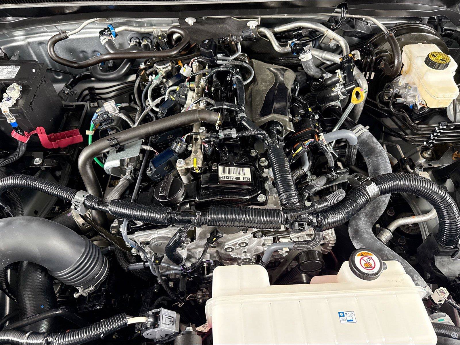 Certified 2024 Toyota Tacoma SR5 w/ SR5 Upgrade Package AWD/4WD image 43