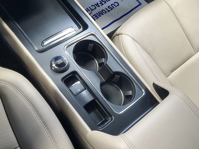 Used 2023 Lincoln Corsair AWD w/ Equipment Group 101A image 24