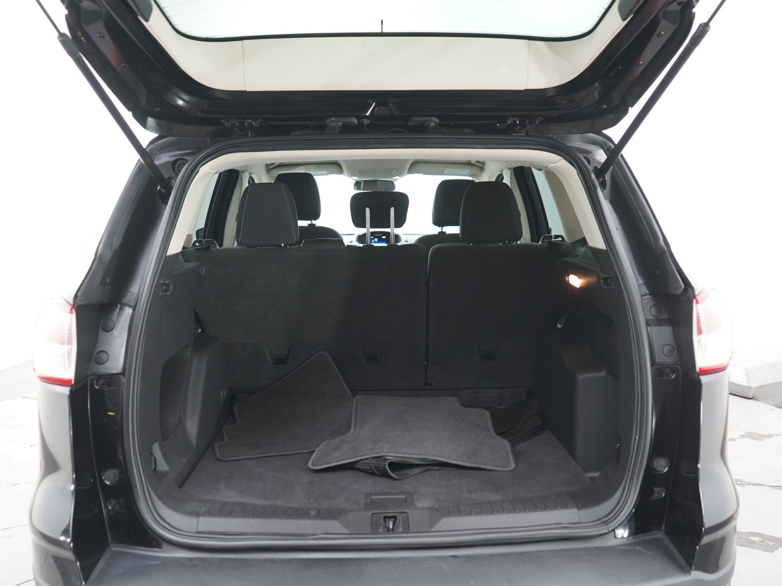 Used 2016 Ford Escape SE AWD/4WD image 16