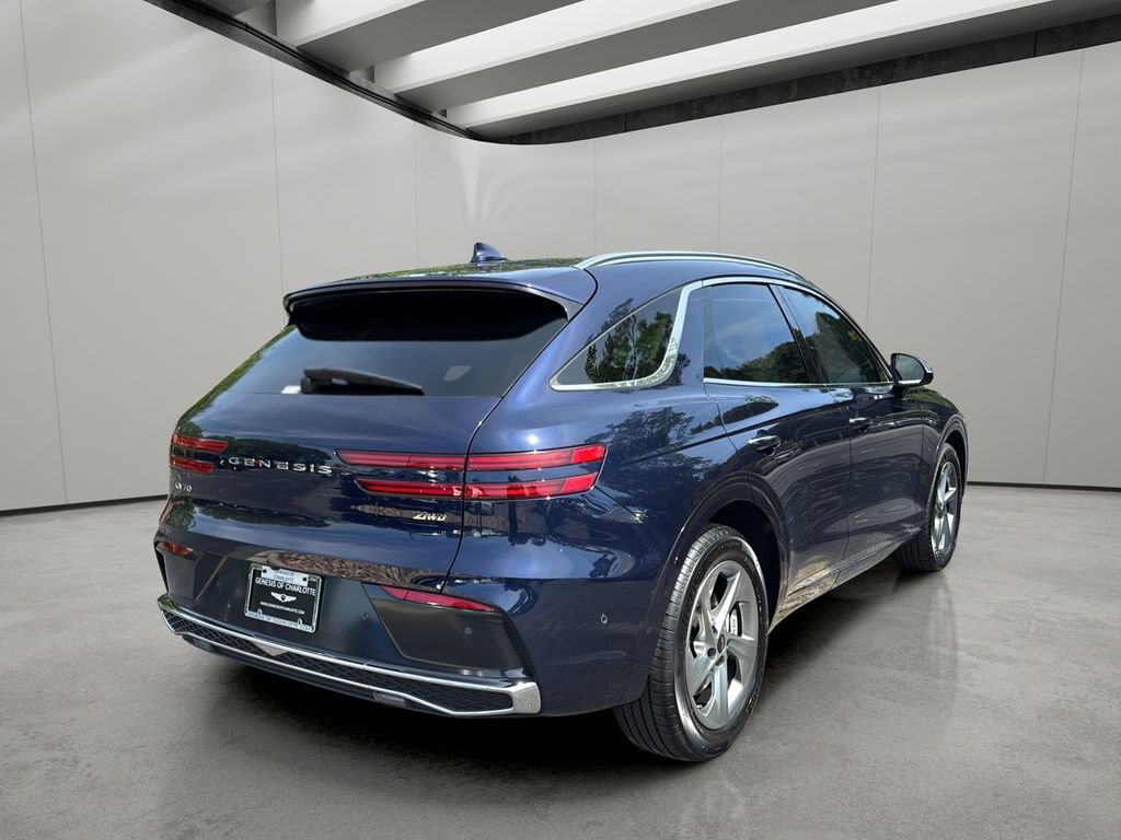 Certified 2026 Genesis GV70 2.5T Advanced AWD/4WD image 5