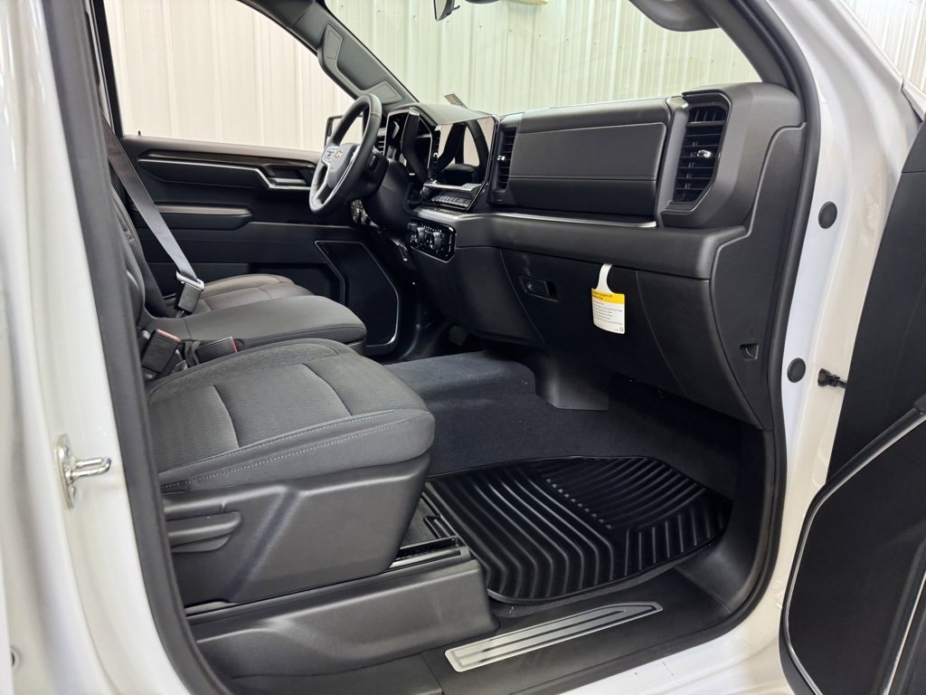 New 2026 Chevrolet Silverado 1500 LT image 26