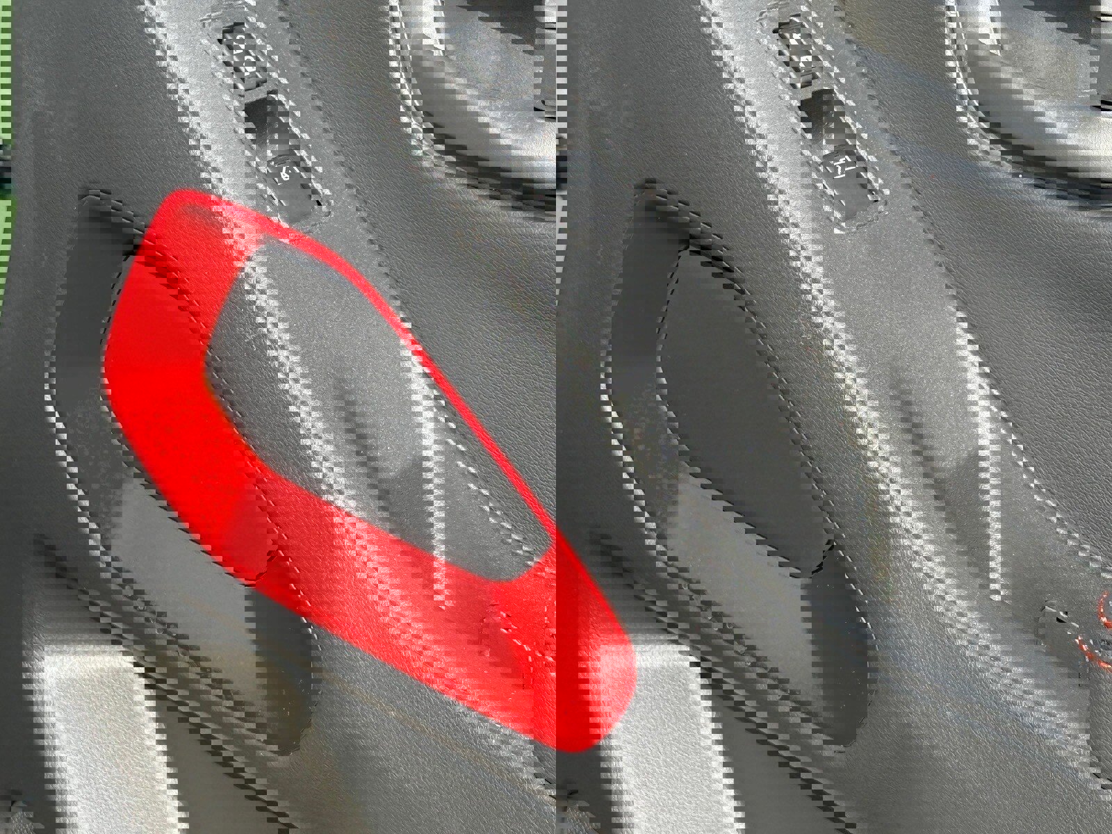 New 2026 Nissan Frontier PRO-4X w/ Pro-4x Convenience Package image 19