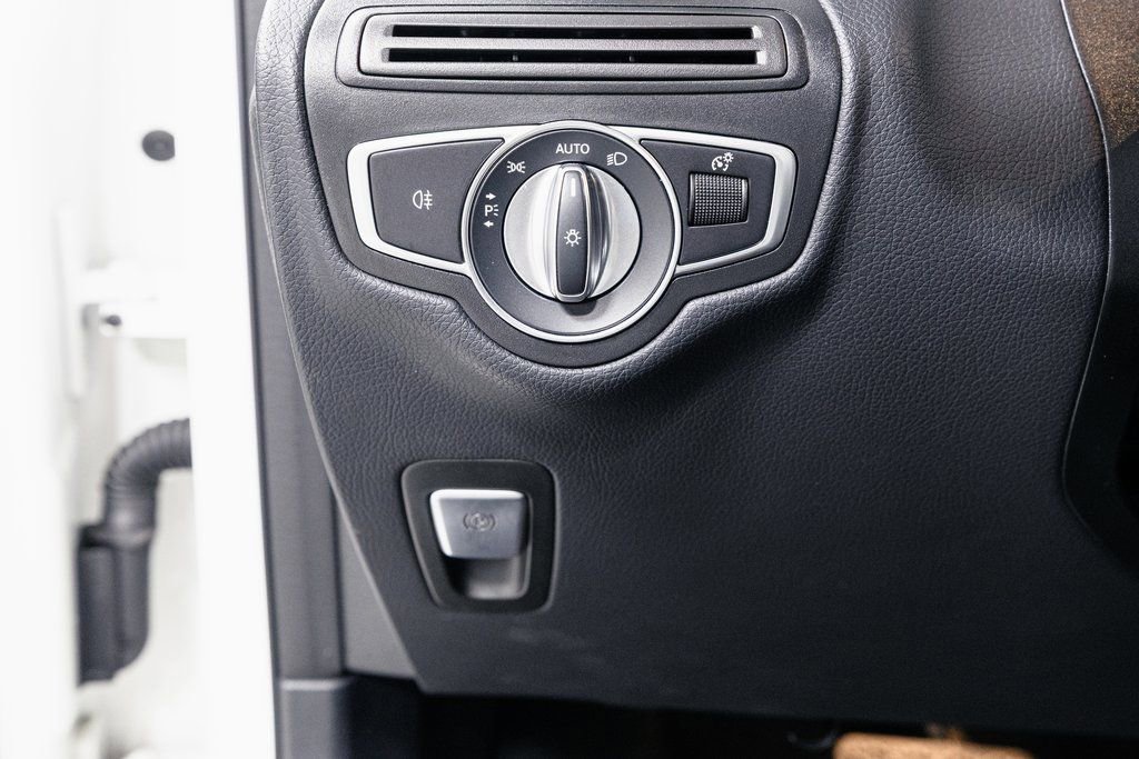 Certified 2022 Mercedes-Benz GLC 300 4MATIC image 8
