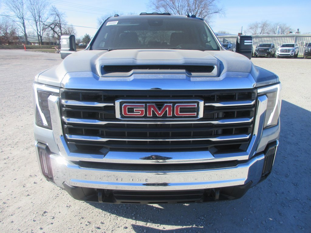 New 2026 GMC Sierra 2500 SLE image 11