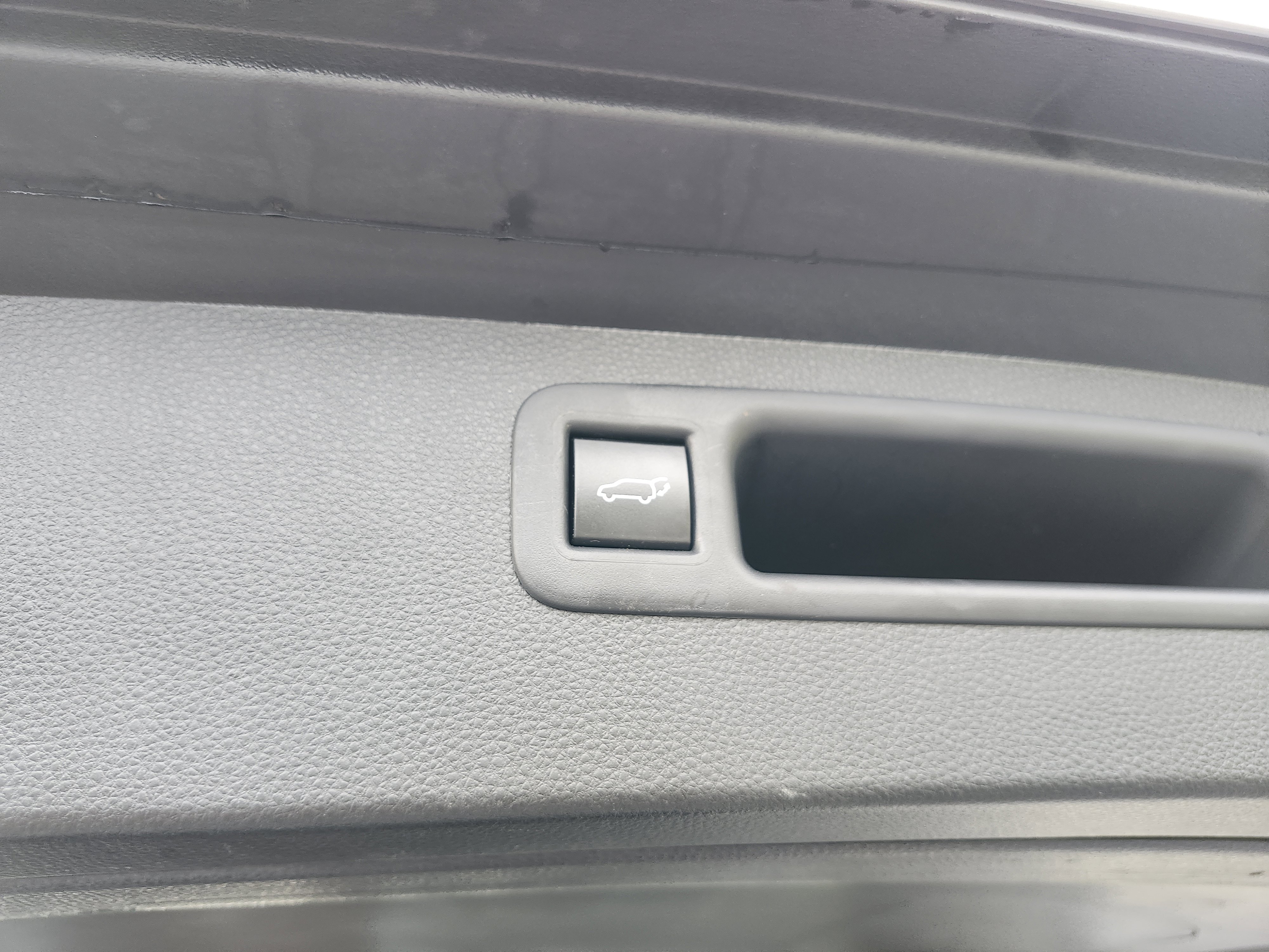 Used 2022 Toyota Highlander XSE image 28
