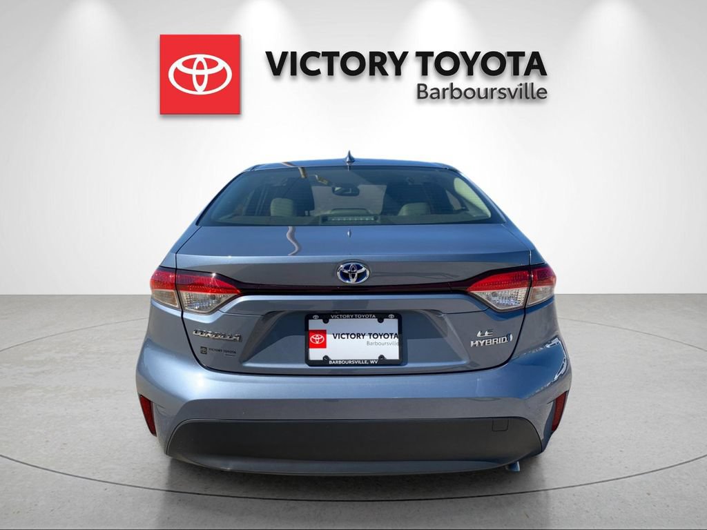 Used 2024 Toyota Corolla LE FWD image 4