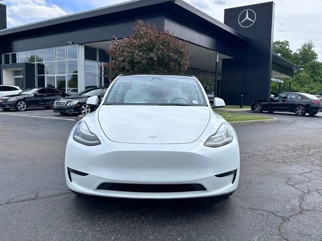 Used 2023 Tesla Model Y Long Range AWD/4WD image 2