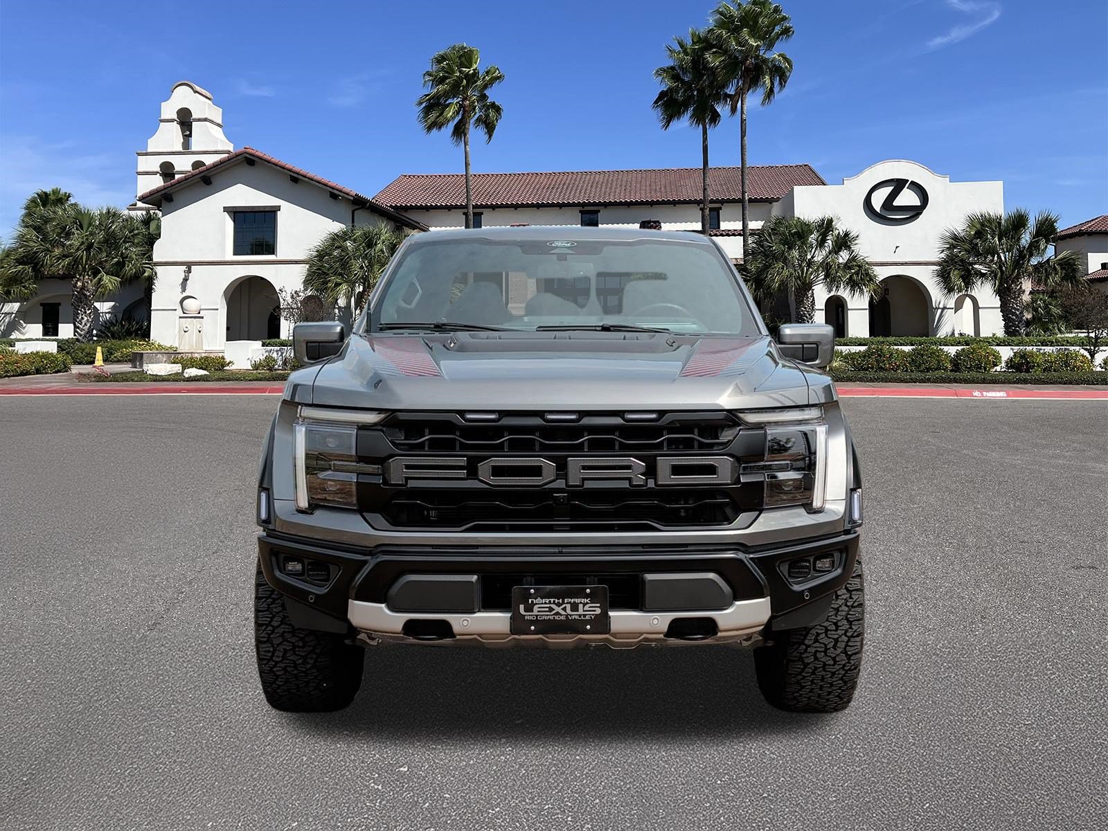 Used 2025 Ford F150 Raptor AWD/4WD image 6