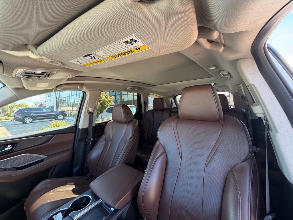 Used 2023 Acura MDX w/ Advance Package AWD/4WD image 9