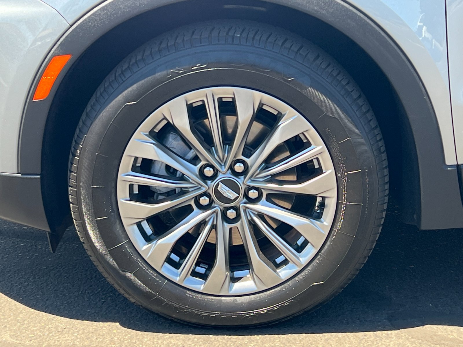 Certified 2025 Cadillac XT4 Premium Luxury FWD image 26