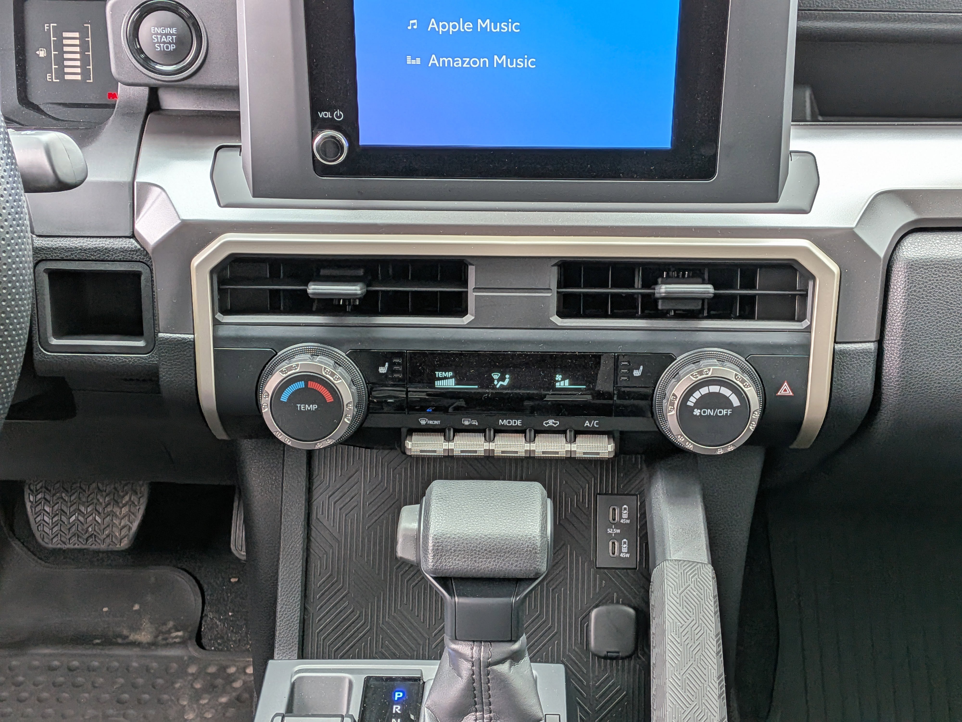 Used 2025 Toyota Tacoma SR5 image 30