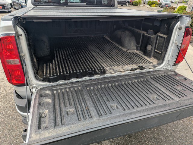 Used 2016 Chevrolet Colorado LT w/ LT Convenience Package AWD/4WD image 27