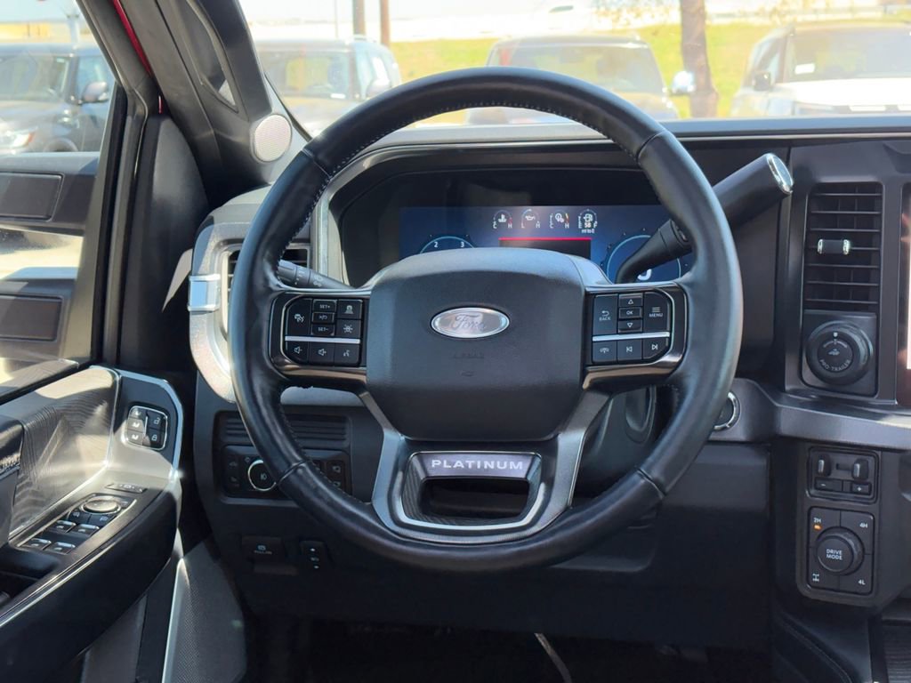 Used 2025 Ford F250 Platinum w/ FX4 Off-Road Package AWD/4WD image 25