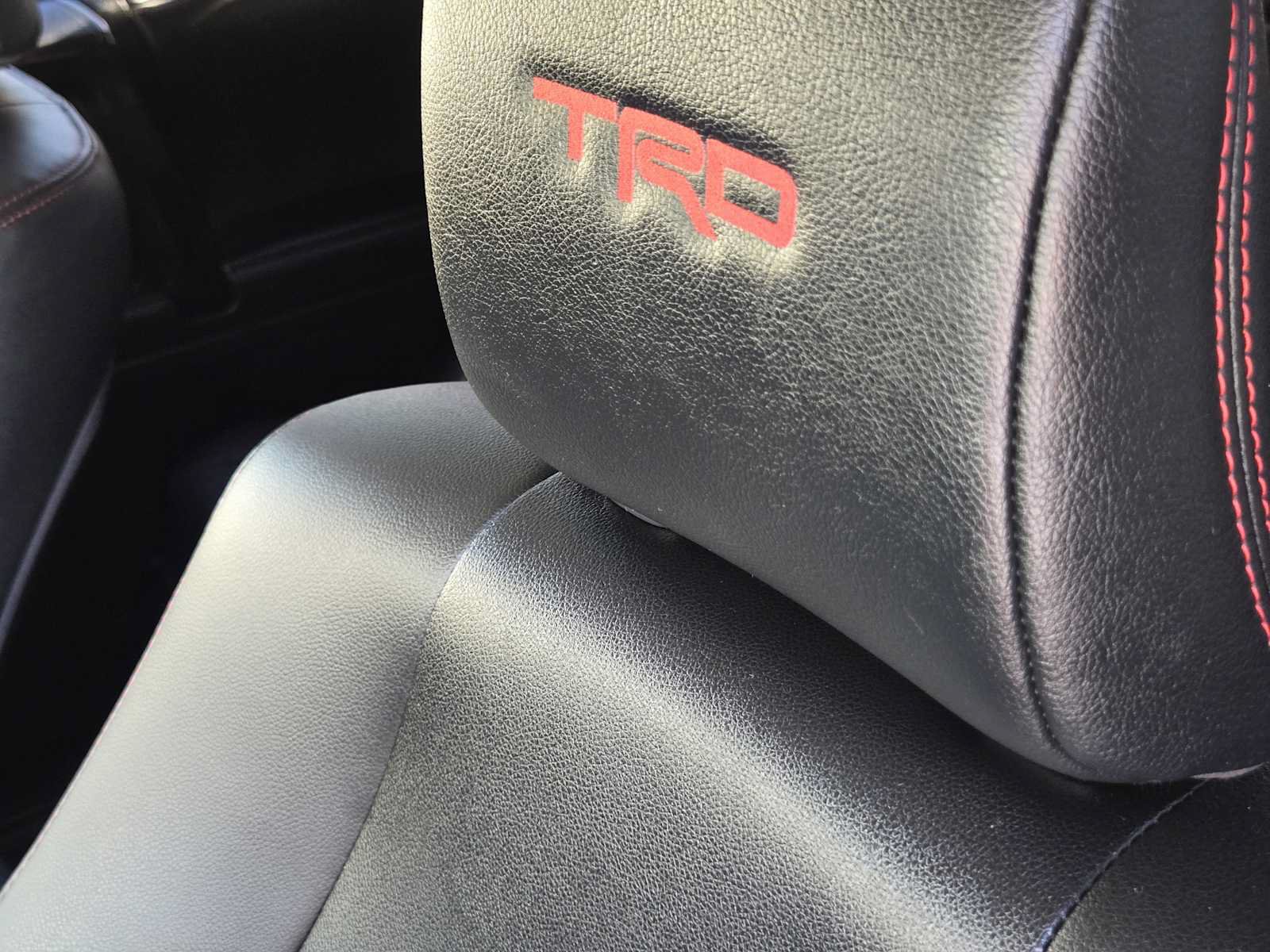 Used 2024 Toyota 4Runner TRD Off-Road Premium w/ Off Road Premium Plus Package AWD/4WD image 15