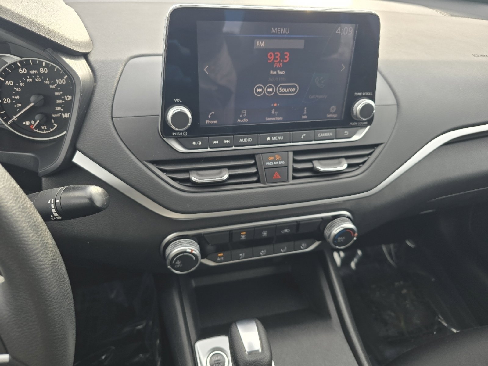 Used 2022 Nissan Altima 2.5 SV image 25