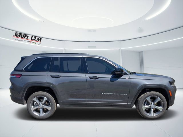 New 2026 Jeep Grand Cherokee Limited image 2