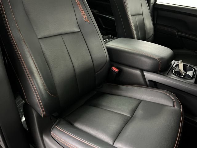 Used 2024 Nissan Titan PRO-4X w/ Pro-4x Convenience Package AWD/4WD image 29
