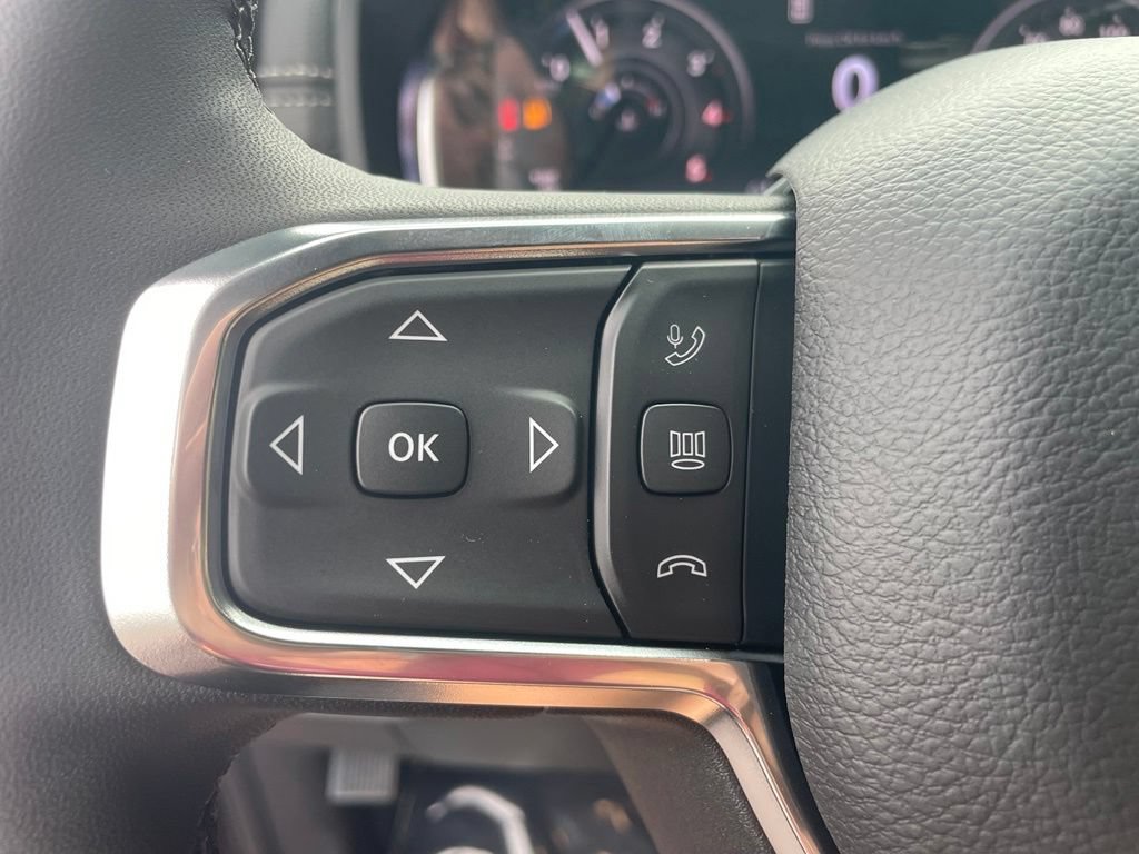 New 2026 RAM 2500 Laramie AWD/4WD image 29