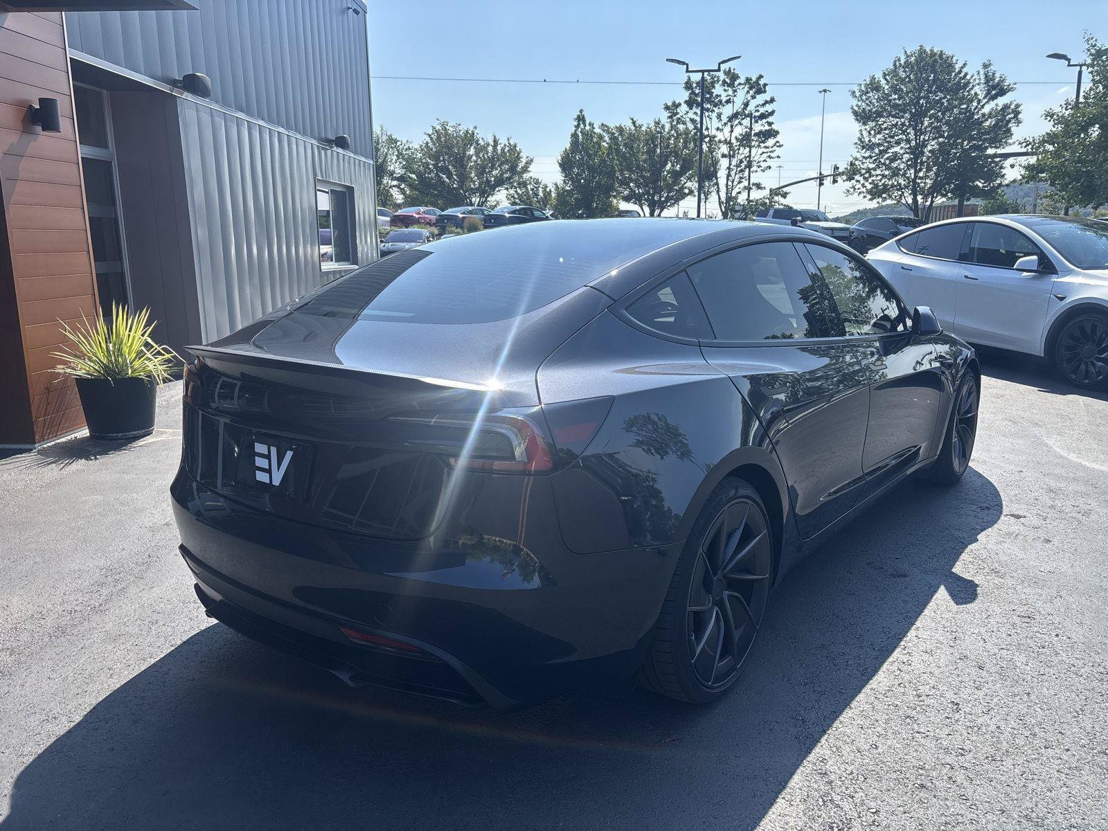 Used 2024 Tesla Model 3 Performance AWD/4WD image 9