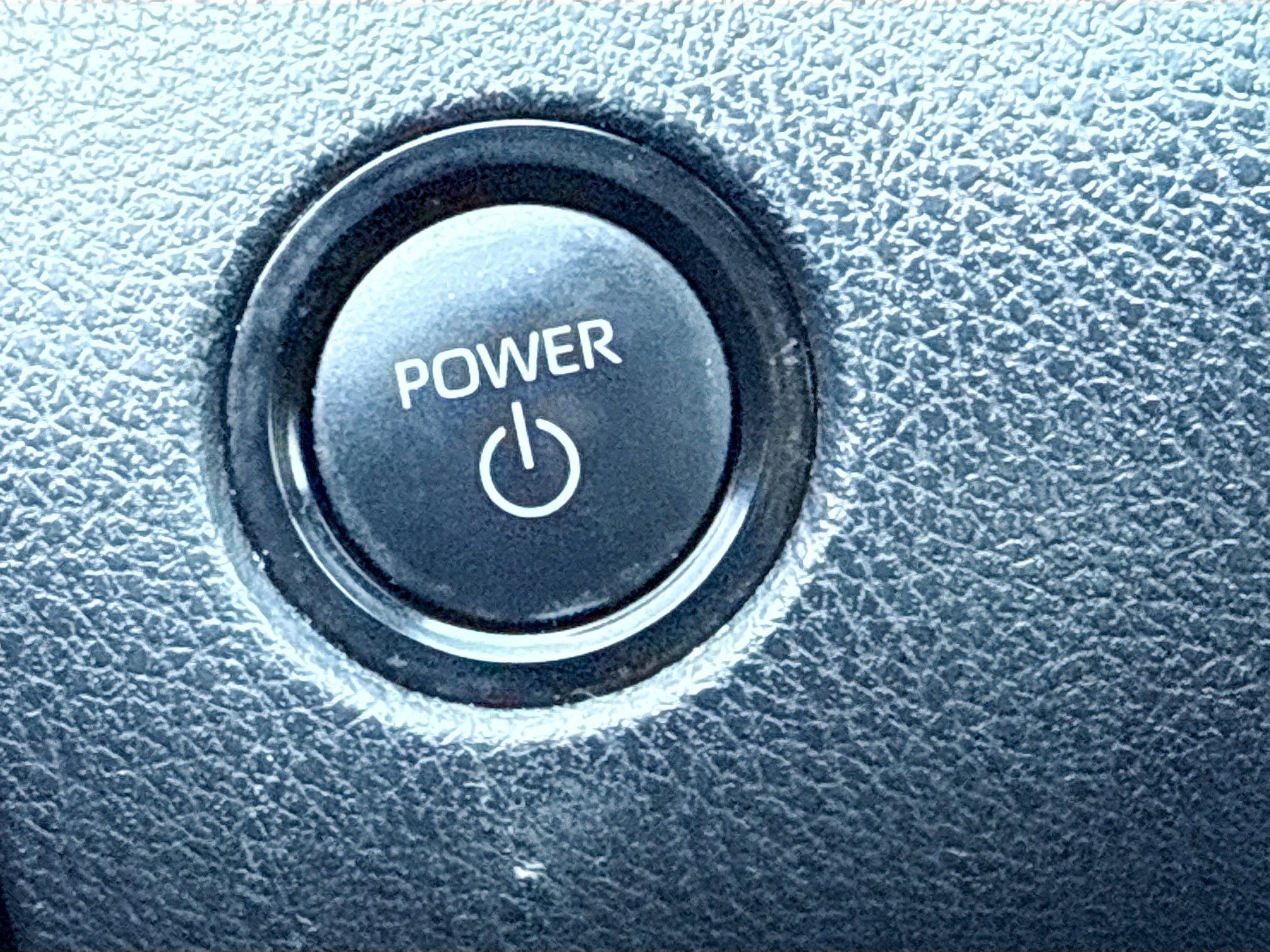 Used 2025 Toyota Camry SE w/ Convenience Package image 35