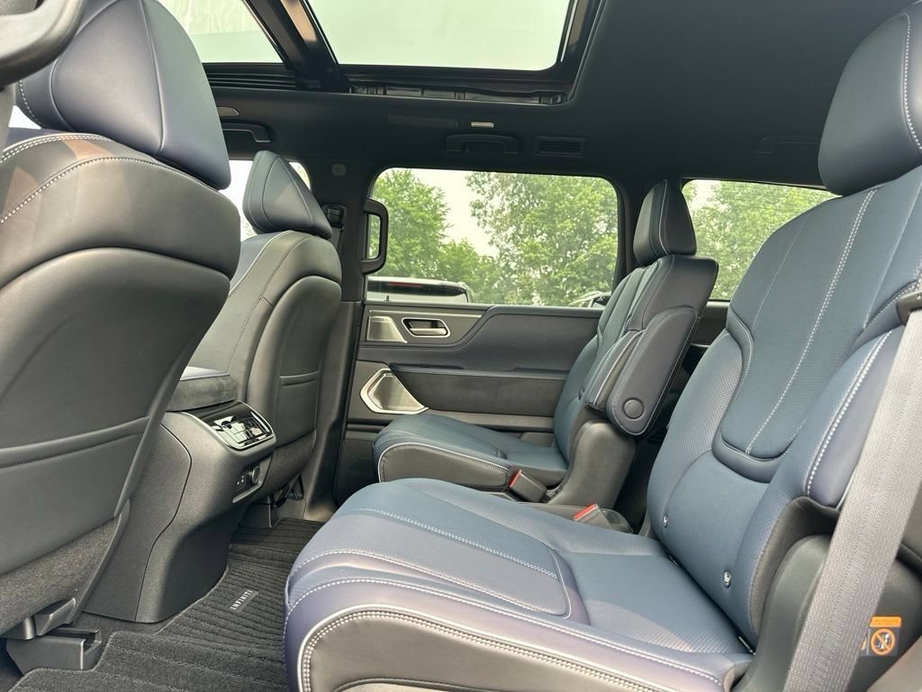 New 2027 INFINITI QX80 Sensory w/ Sport Exterior Package AWD/4WD image 32