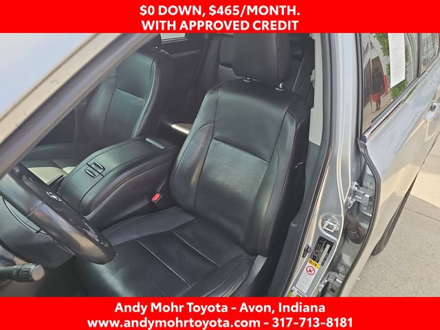 Used 2019 Toyota Highlander XLE FWD image 10