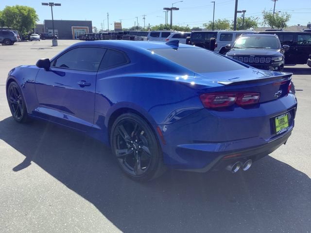 Used 2022 Chevrolet Camaro LT RWD image 21