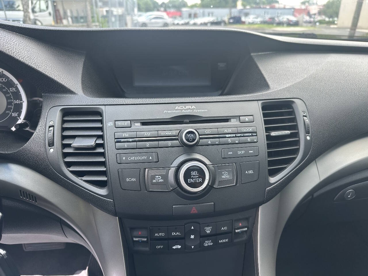 Used 2010 Acura TSX V6 Sedan FWD image 15