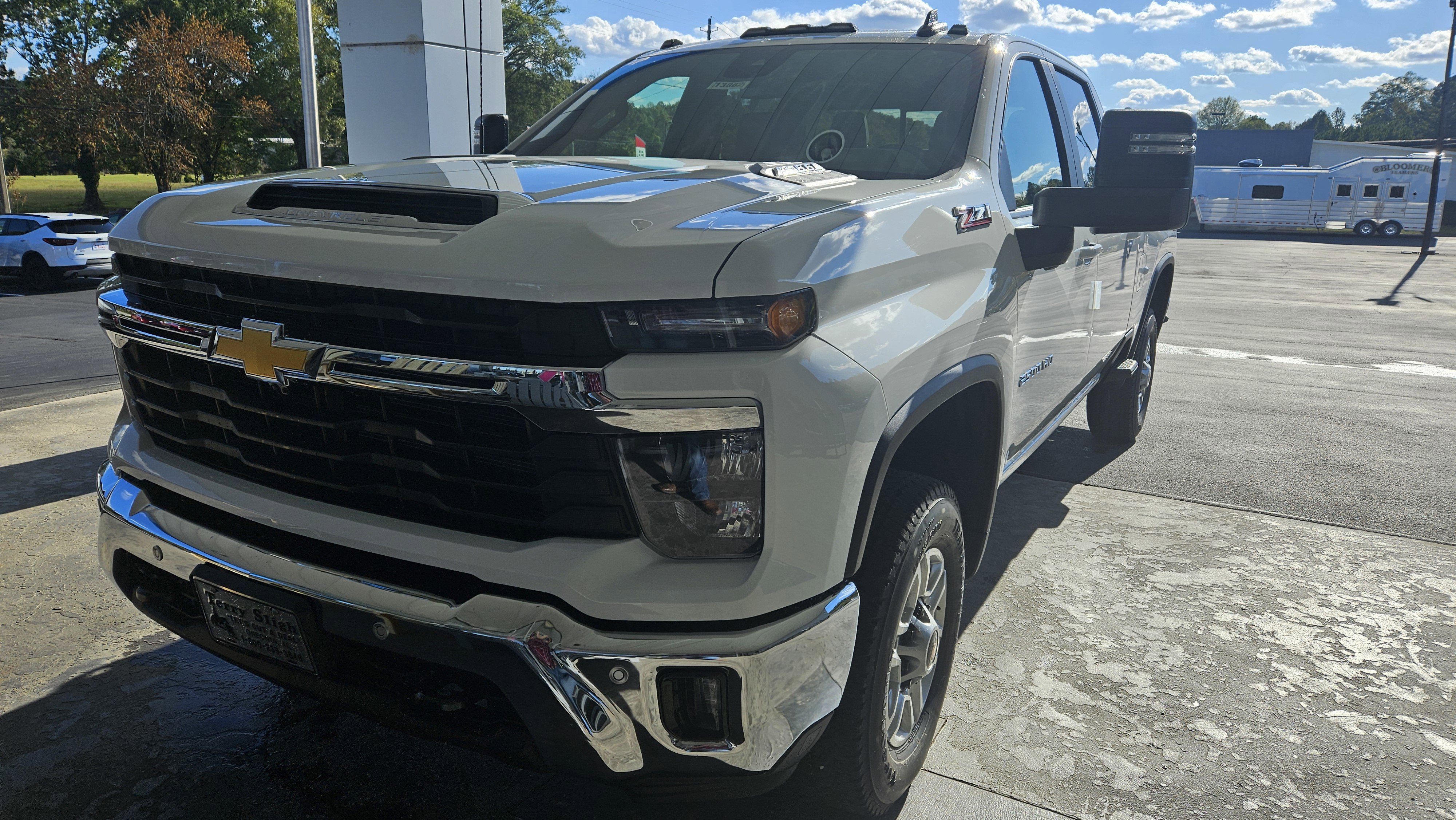 New 2026 Chevrolet Silverado 2500 LT image 3
