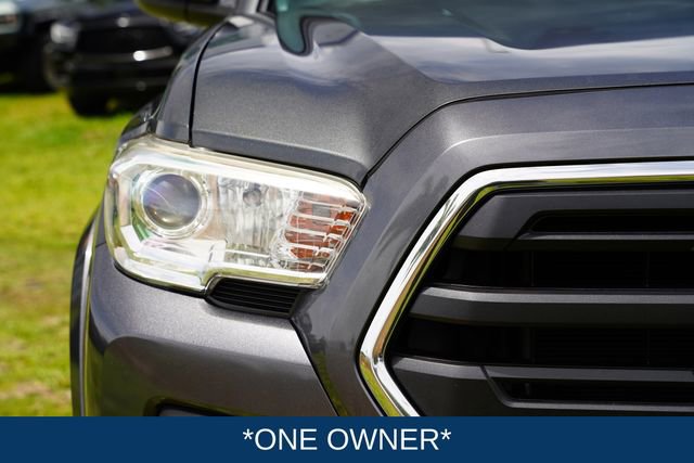 Used 2019 Toyota Tacoma SR5 RWD image 3