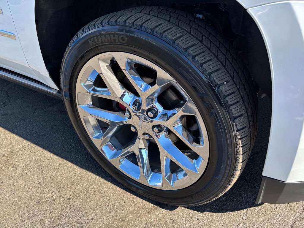 Used 2020 GMC Yukon XL Denali w/ Denali Ultimate Package AWD/4WD image 39