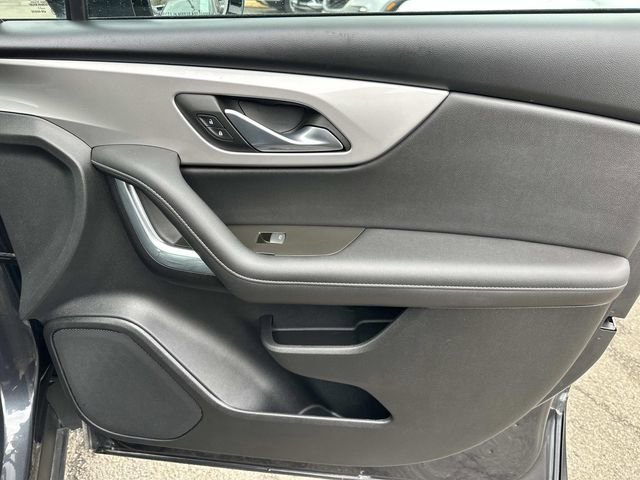Used 2022 Chevrolet Blazer LT image 39