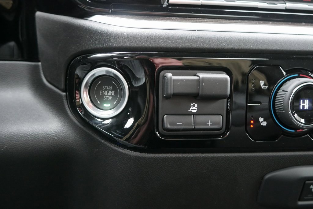 New 2025 Chevrolet Silverado 3500 LT w/ Convenience Package image 17