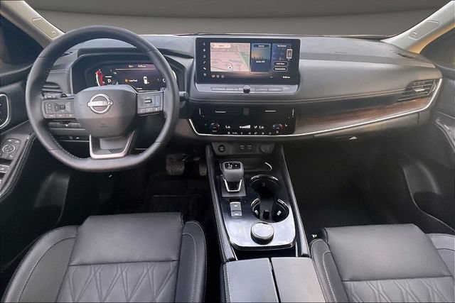 Certified 2025 Nissan Rogue Platinum AWD/4WD image 14