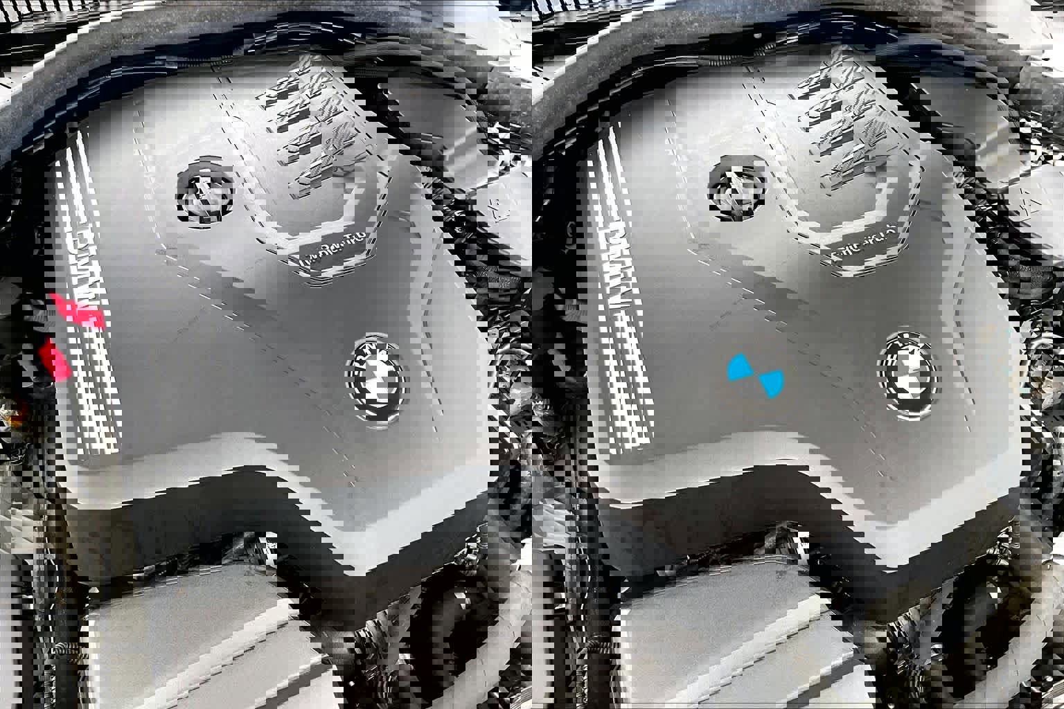 Used 2023 BMW 330i Sedan w/ Driving Assistance Package image 33