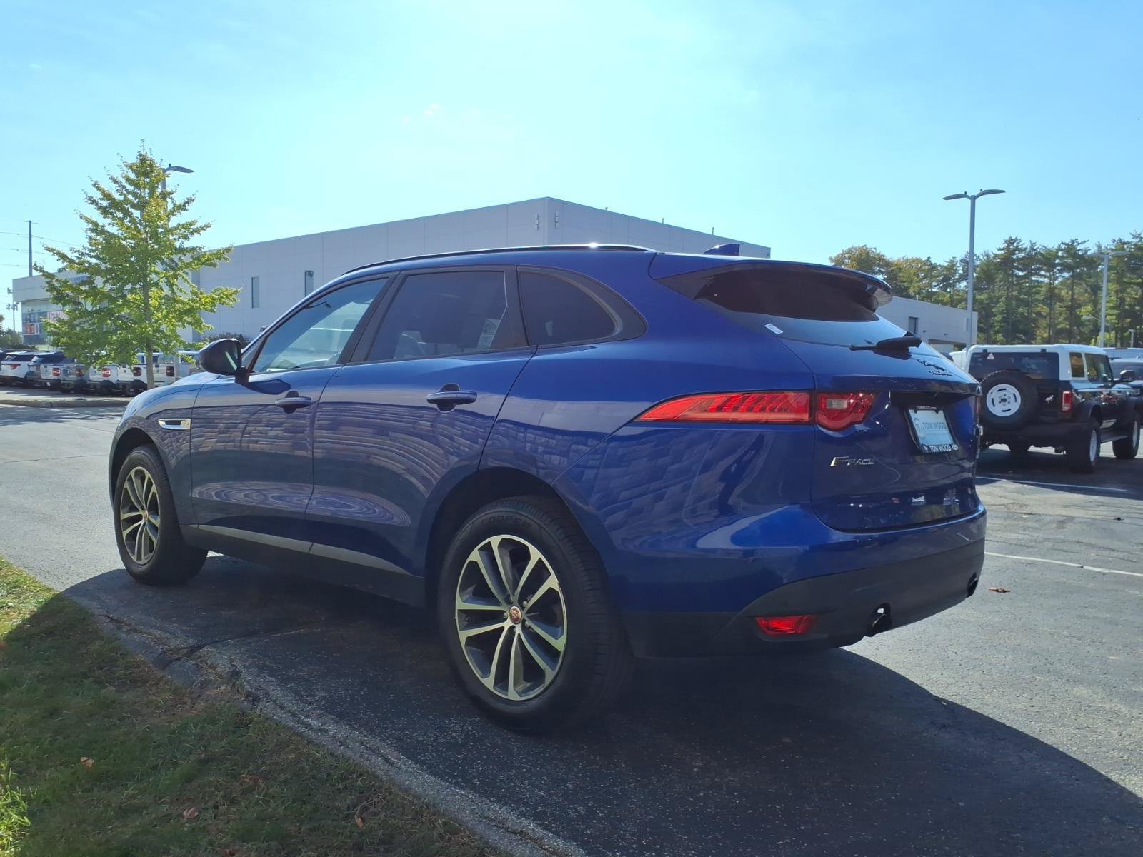 Used 2018 Jaguar F-PACE Premium AWD/4WD image 6