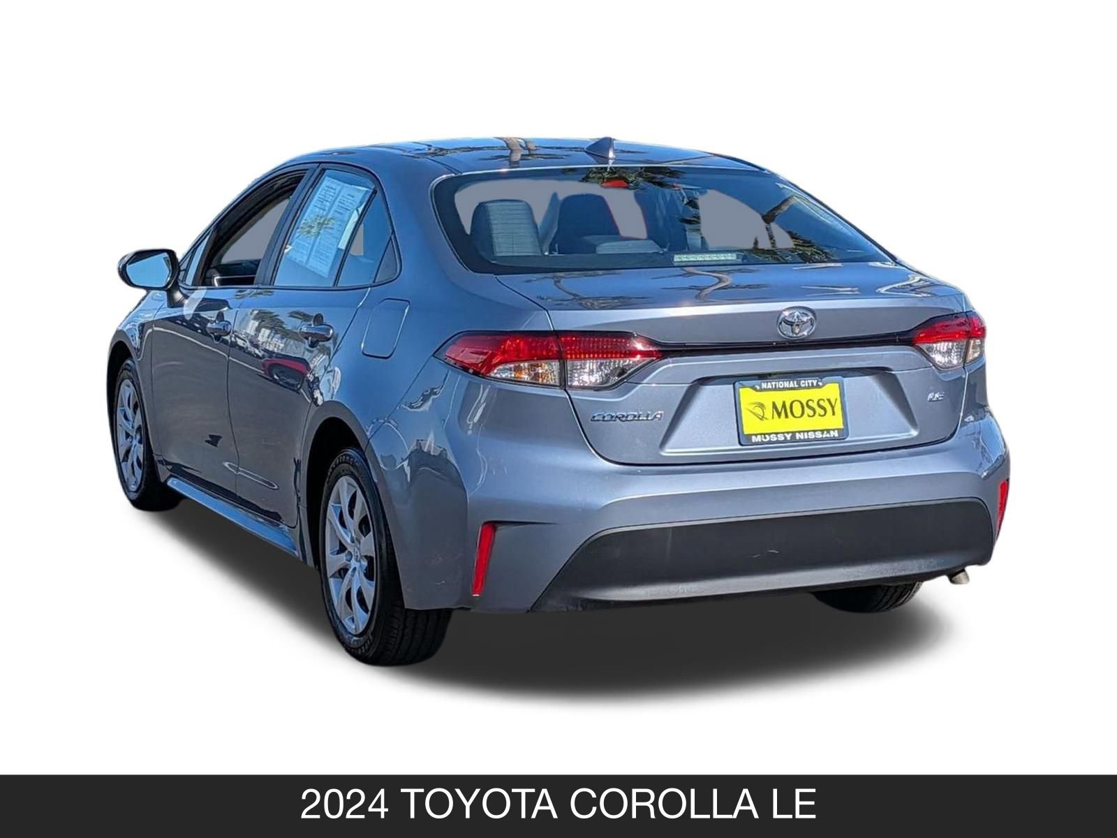 Used 2024 Toyota Corolla LE image 7