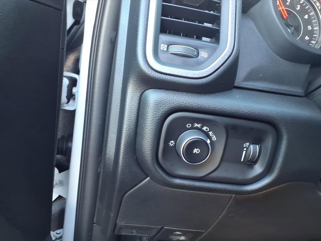 New 2026 RAM 3500 Tradesman w/ Chrome Appearance Group image 15
