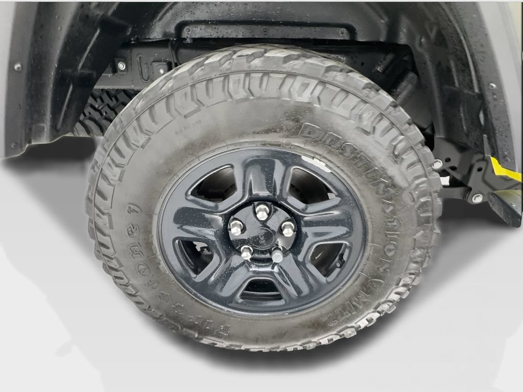Used 2023 Jeep Gladiator Sport w/ Trailer Tow Package AWD/4WD image 18