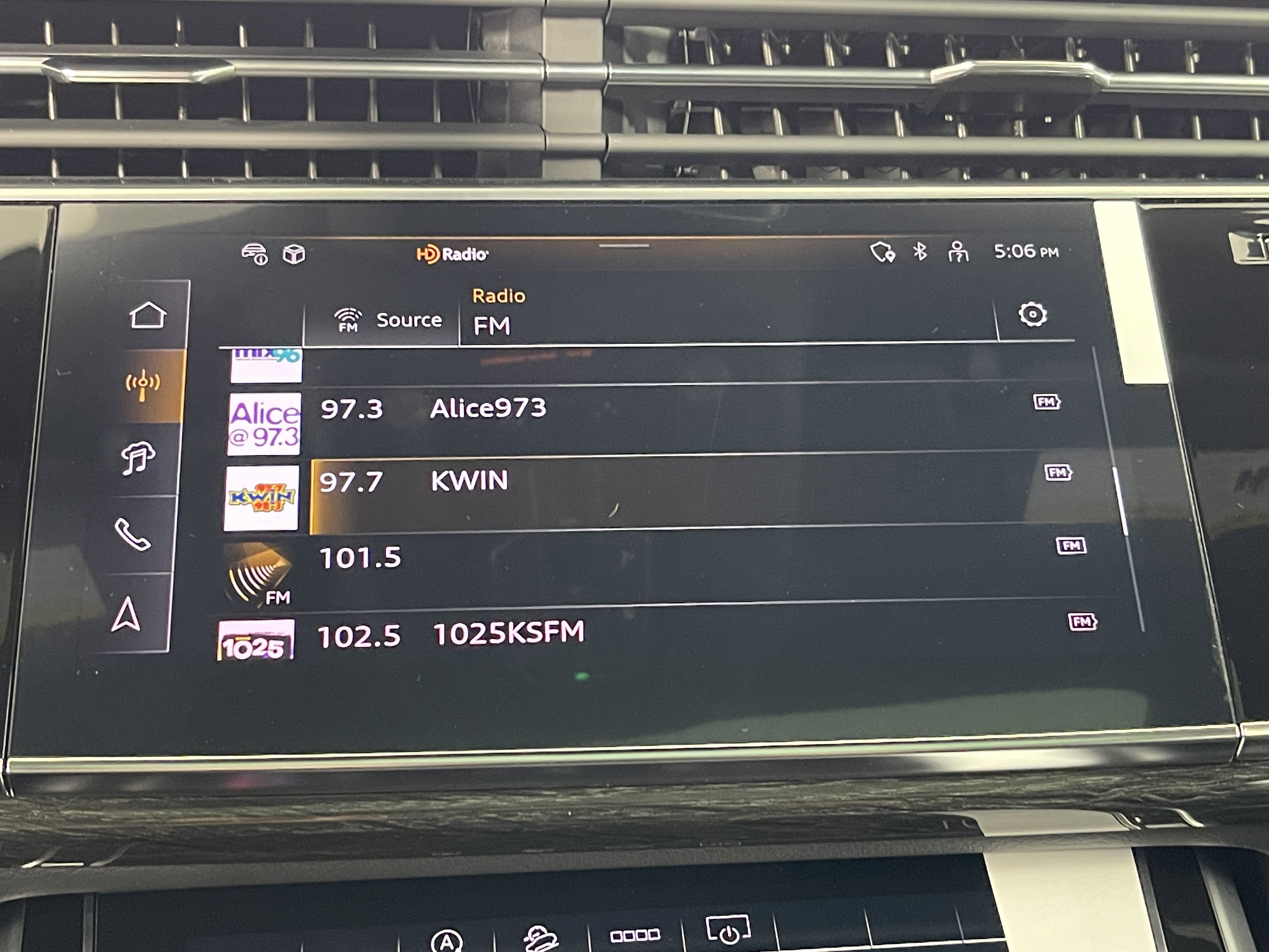 New 2025 Audi Q8 Premium Plus image 31