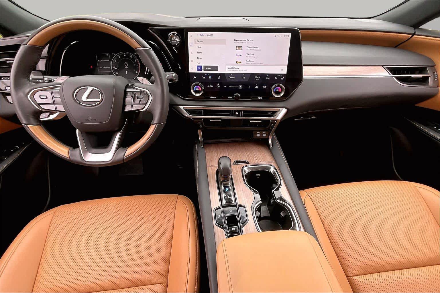 Used 2024 Lexus RX 350 Premium w/ Accessory Package (Z1) FWD image 13